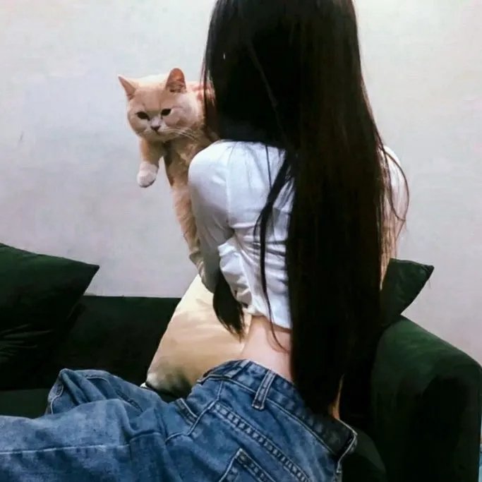 挨饿游戏